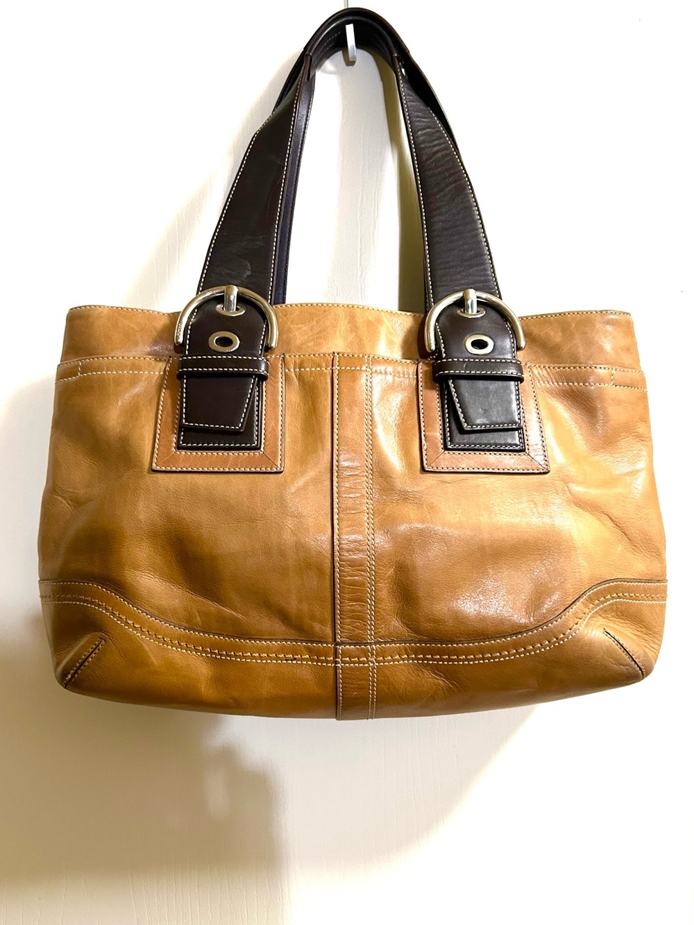 Coach F10912 SoHo Large Leather Tote Tan and Dark Brown